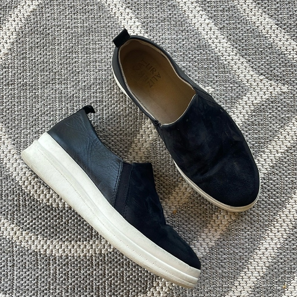 Naturalizer super comfortable sneakers leather/suede black size US 8 platform
